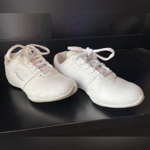 Girls Fila cheer shoes Size 13